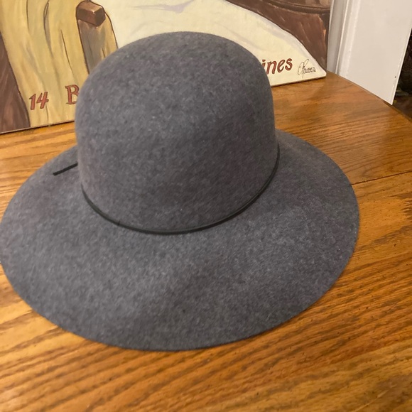 Phenix Round Crown Wool Felt Floppy Hat Gray NWT - Picture 5 of 6